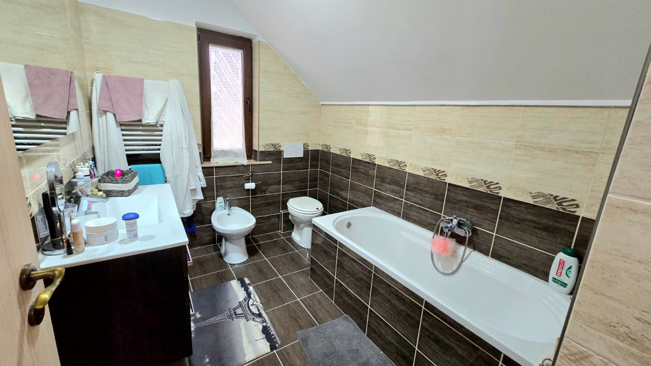 De Vânzare Casă Mărtinesti P+M Satu-Mare 