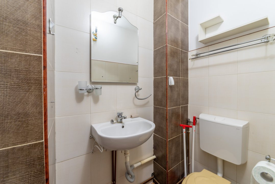 APARTAMENT 3 CAMERE MIOVENI