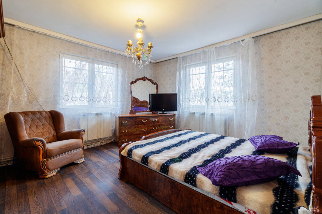 Casa Spatioasa - Teren 1000mp - Otopeni!