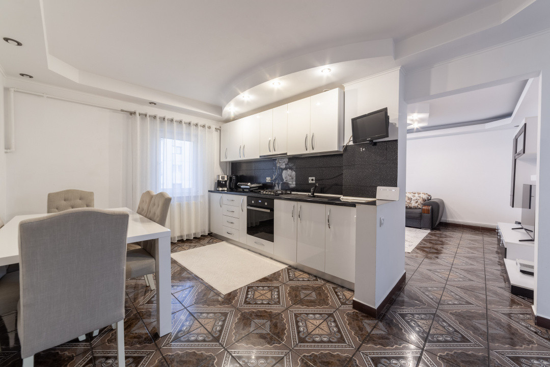 APARTAMENT 3 CAMERE - DECOMANDAT  - PITEȘTI