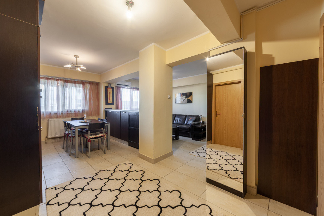 Apartament ultracentral 3 camere IC Bratianu Pitesti 
