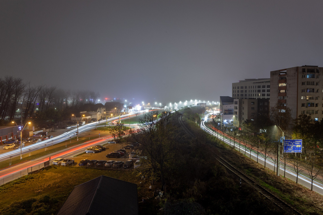 Apartament spatios de 74 mp situat la etajul 5 bloc nou Pitesti!