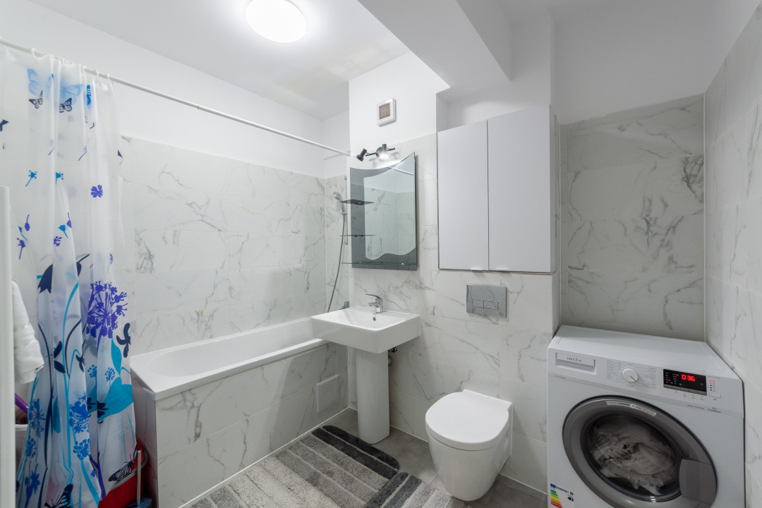 Apartament spatios de 74 mp situat la etajul 5 bloc nou Pitesti!