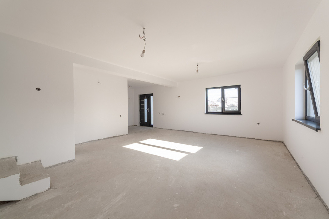 Case premium P+1 în Mărăcineni – Argeselu - 