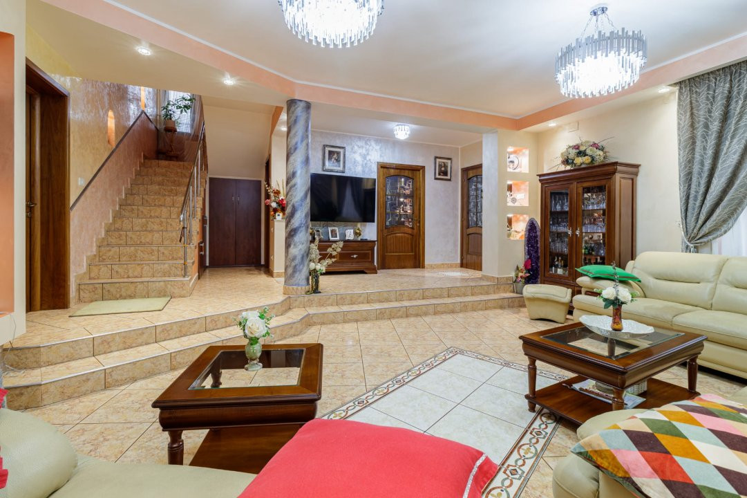 Vilă individuală cu piscină, garaj dublu • teren 766 mp • Popești-Leordeni