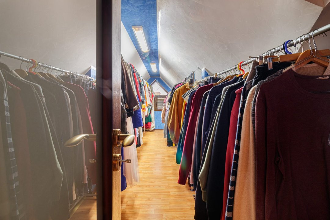 Vilă individuală cu piscină, garaj dublu • teren 766 mp • Popești-Leordeni