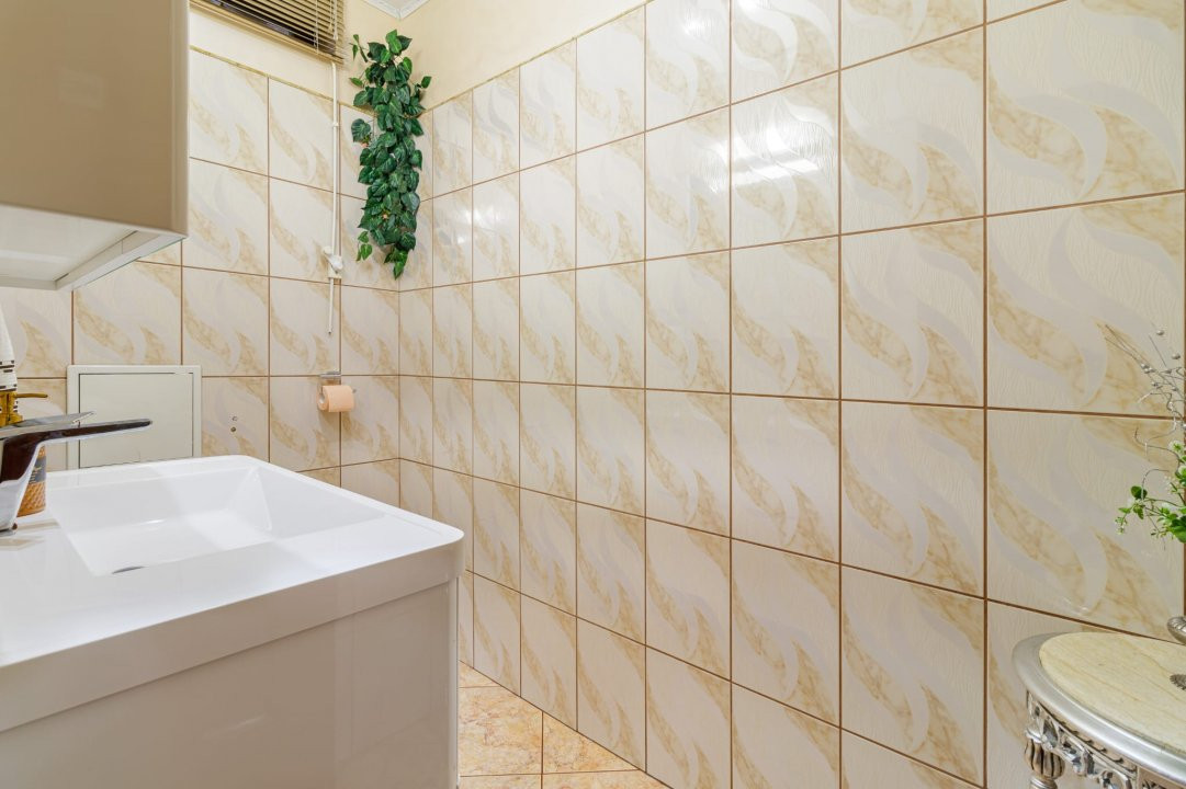 Vilă individuală cu piscină, garaj dublu • teren 766 mp • Popești-Leordeni