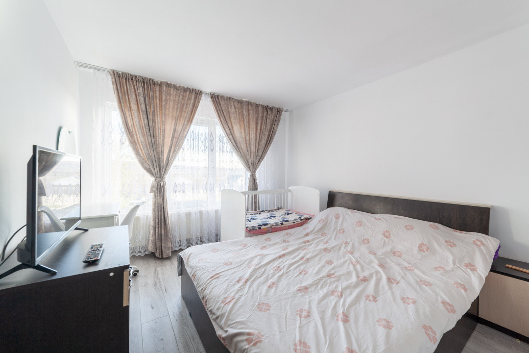 Casa de vanzare 20 km de Pitesti in Com. Malureni-Bunesti- Jud. Arges!