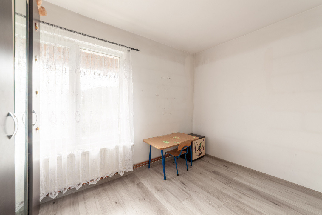 Casa de vanzare 20 km de Pitesti in Com. Malureni-Bunesti- Jud. Arges!