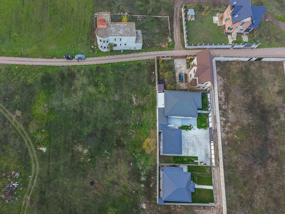 Teren intravilan 634 mp Domnești