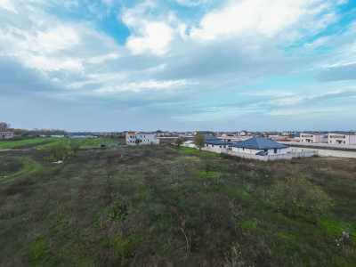 Teren intravilan 634 mp Domnești