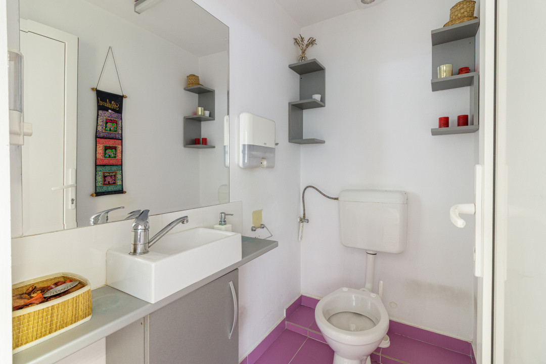 Spatiu comercial de închiriat Militari-Gorjului