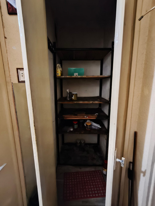 Apartament 2 camere,2 balcoane,  etaj 2, Str. Brândușei, Targu Jiu