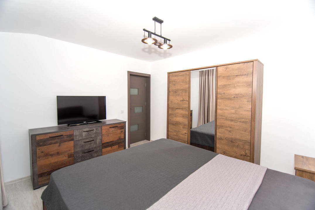 Casa 4 camere langa padure - mobilata si utilata complet - 