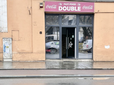 Comision 0. Spatiu comercial , Ultracentral, Gh. Baritiu