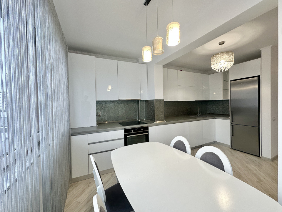 Comision 0%. inchiriere 2 camere sens  BMW, Metro Floresti