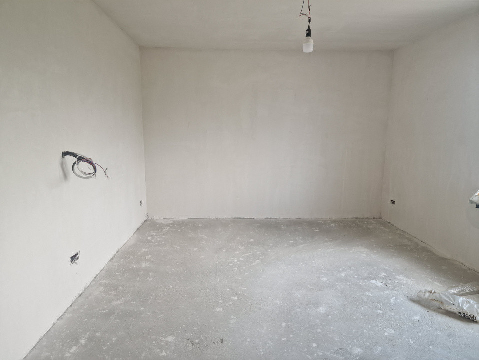 Apartament 3 camere, str Primăverii!