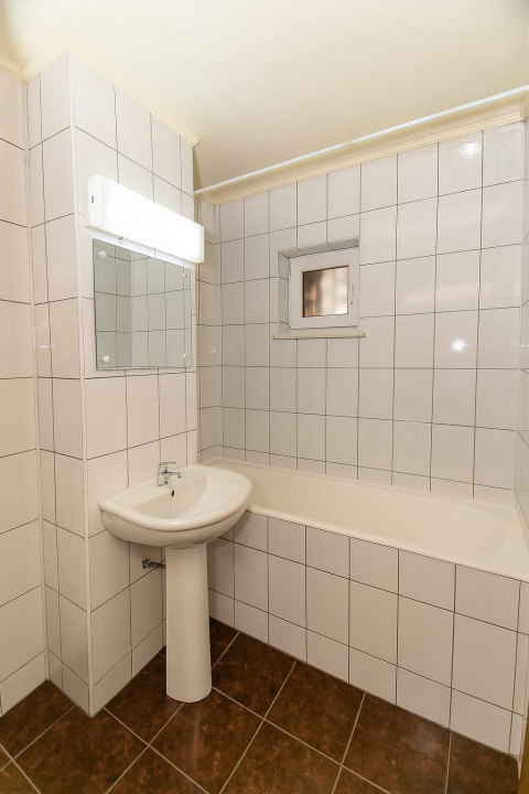 Apartament 3 camere - langa Ramada etaj 1