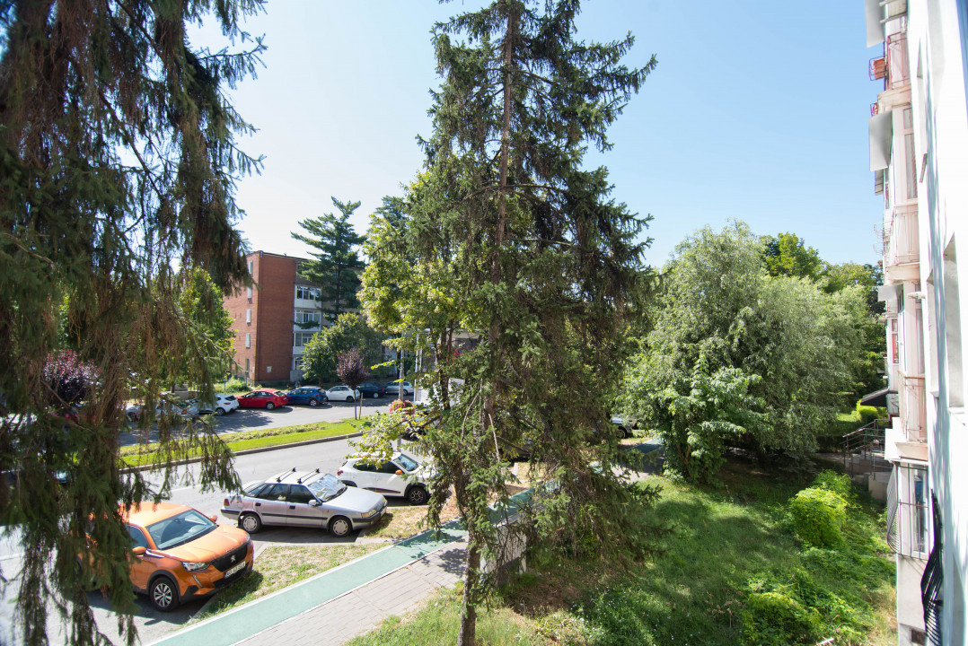 Apartament 3 camere - langa Ramada etaj 1