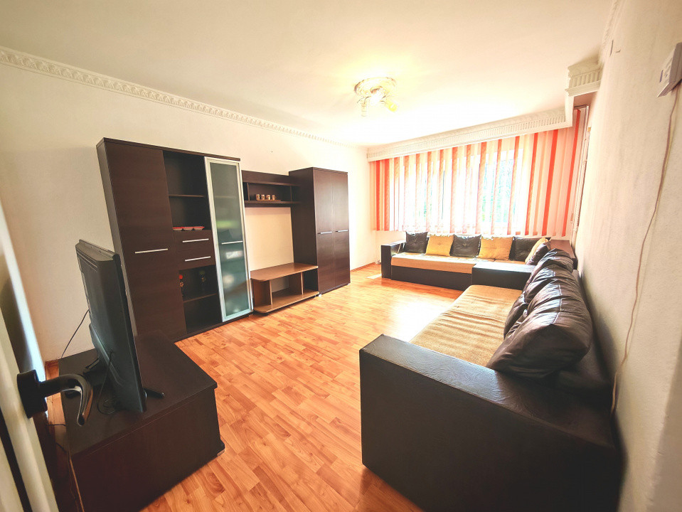 Apartament in Mioveni cu vedere către pădure 