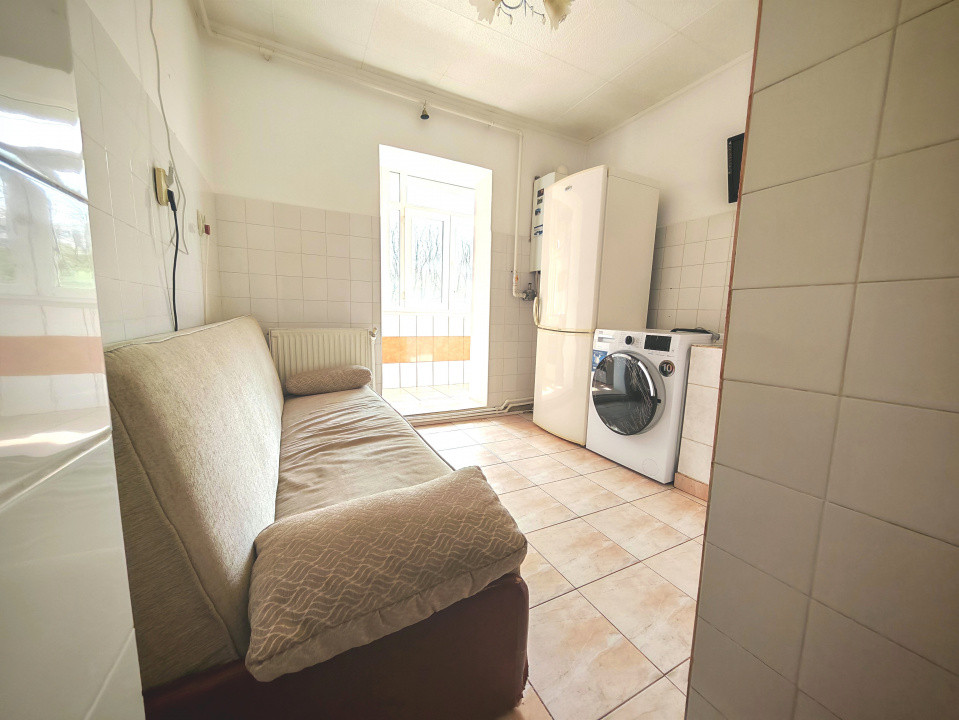 Apartament in Mioveni cu vedere către pădure 