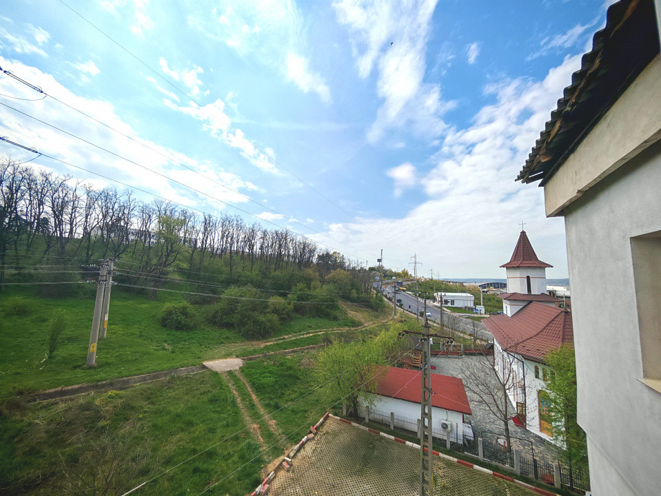 Apartament in Mioveni cu vedere către pădure 