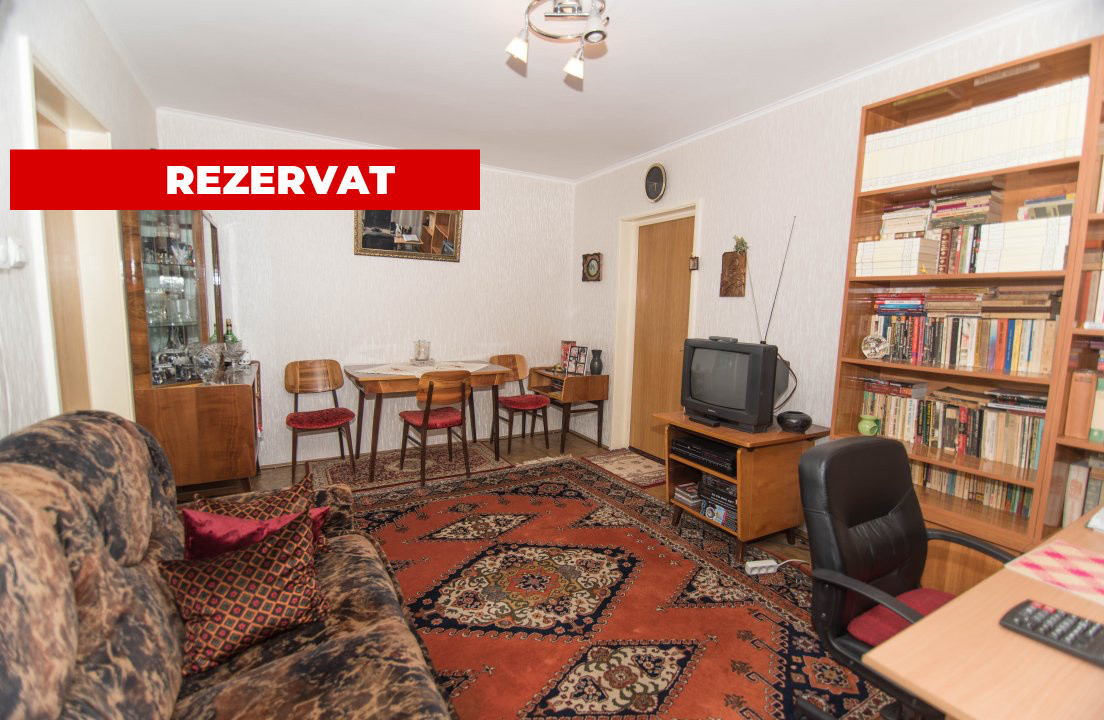 Apartament 3 camere Calea Bucuresti Etaj 1, Pitesti