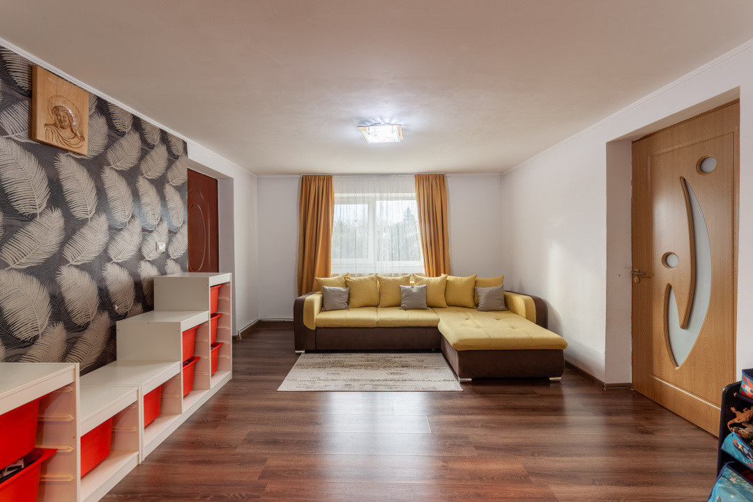 2 case individuale in Com. Titesti sat Bucsenesti-Lotasi- jud Arges!