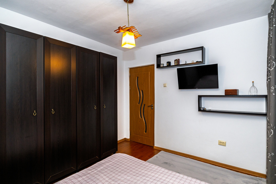 De INCHIRIAT Apartament 2 camere-Pitesti-zona Trivale!