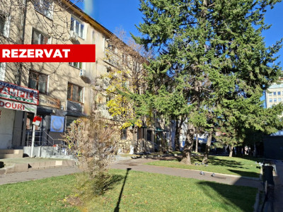 Garsoniera Ultracentrala Grivitei , Etaj 1