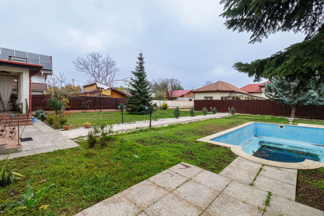 Casa impresionanta - Curte generoasa si Piscina - Otopeni!