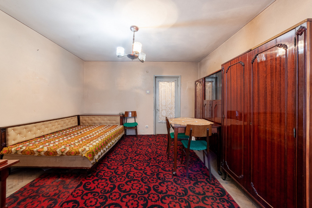 Garsoniera Craiovei!