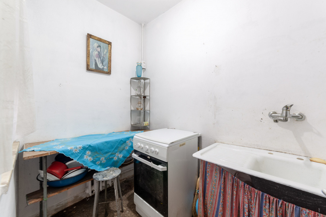 Garsoniera Craiovei!