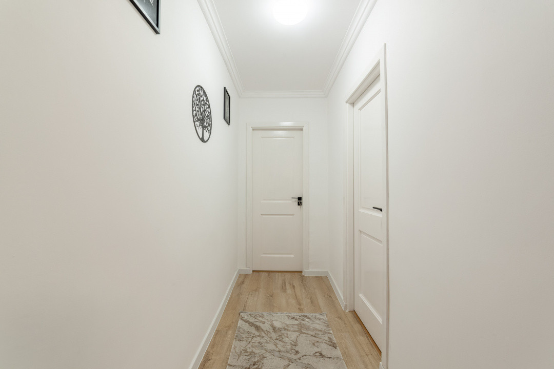 Apartament gata de mutat 3 camere Campulung etaj 1-Arges!