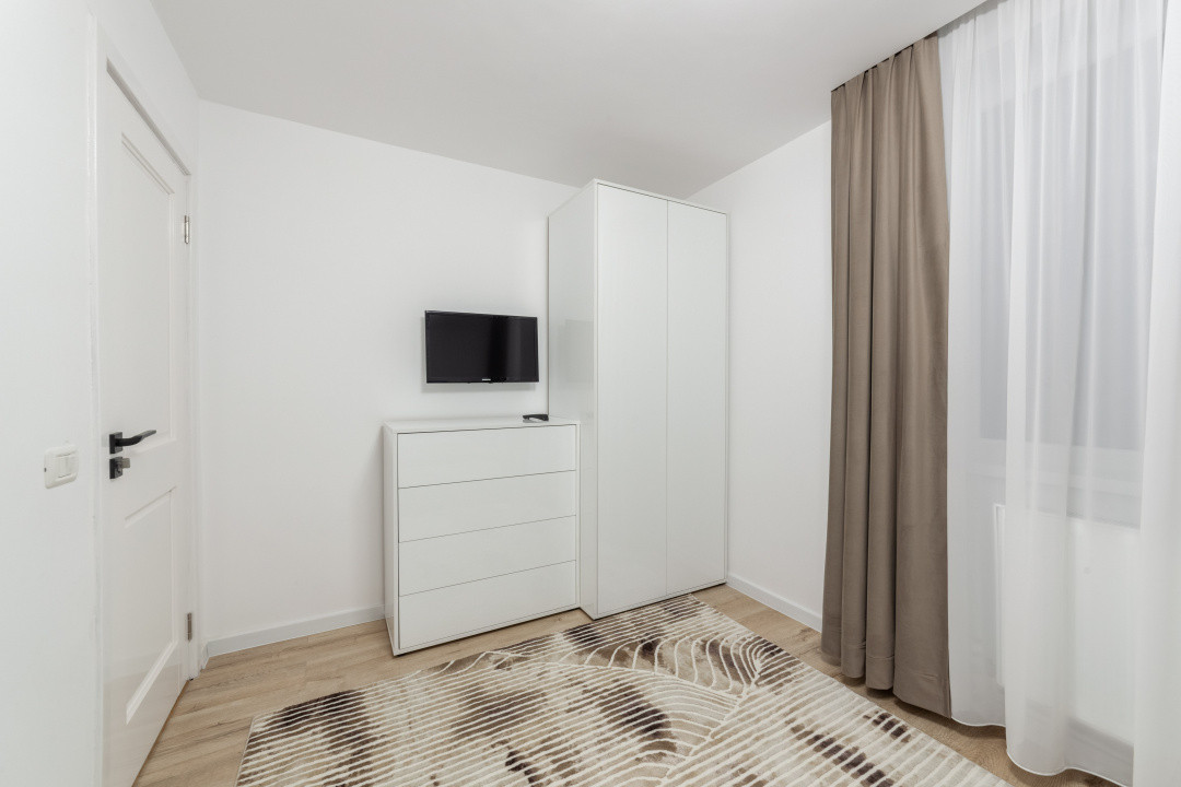Apartament gata de mutat 3 camere Campulung etaj 1-Arges!