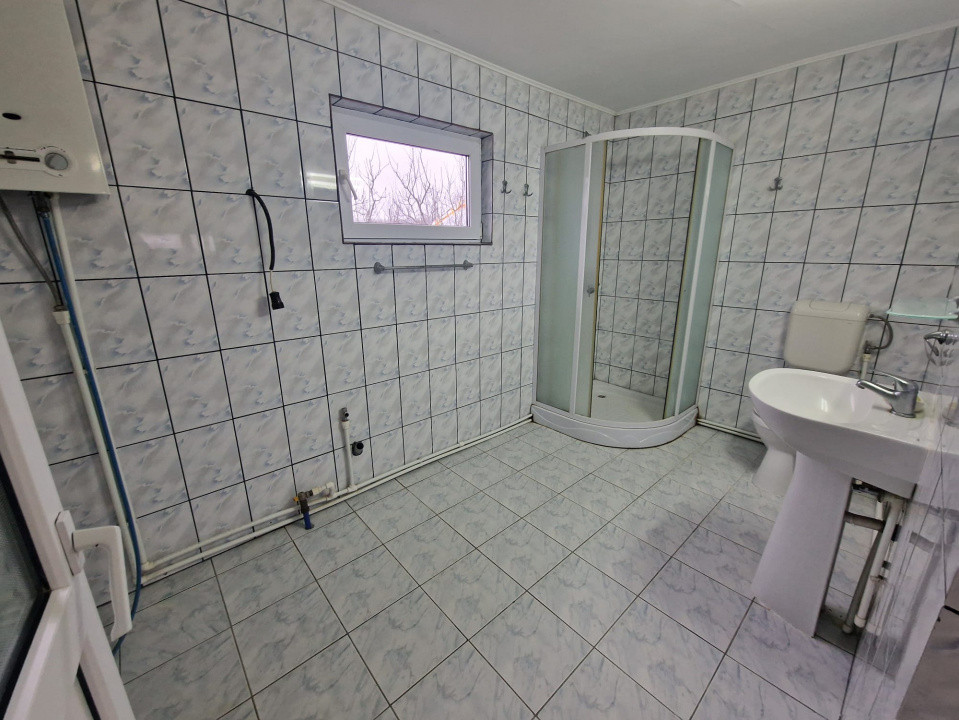 0% COMISION!! Casa   Podul Brosteni