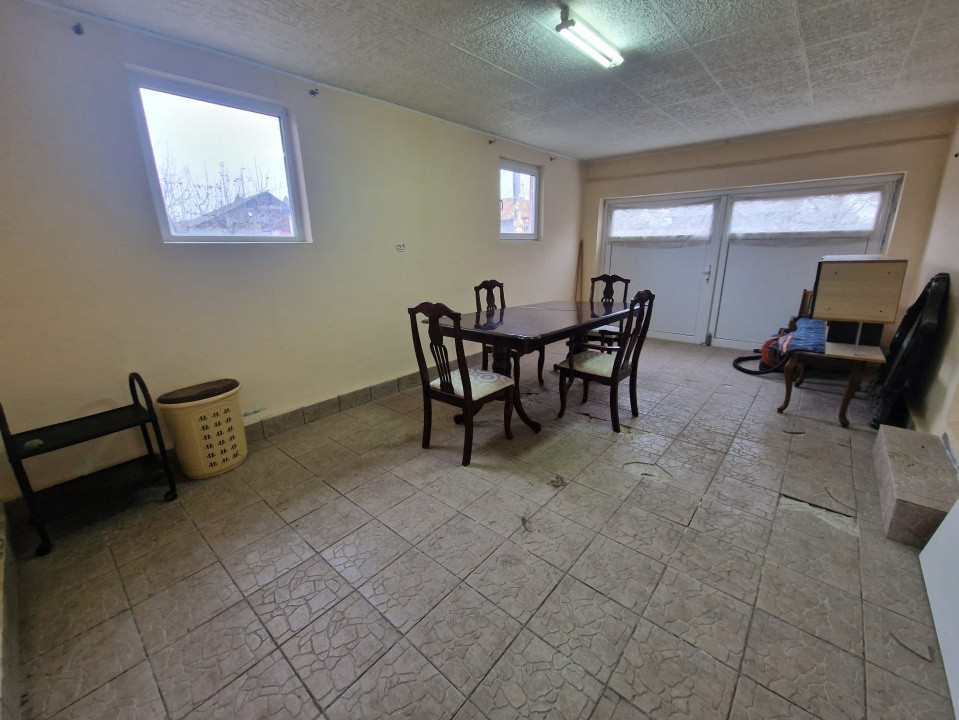 0% COMISION!! Casa   Podul Brosteni