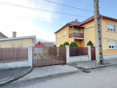 Apartament 3 camere Prundu