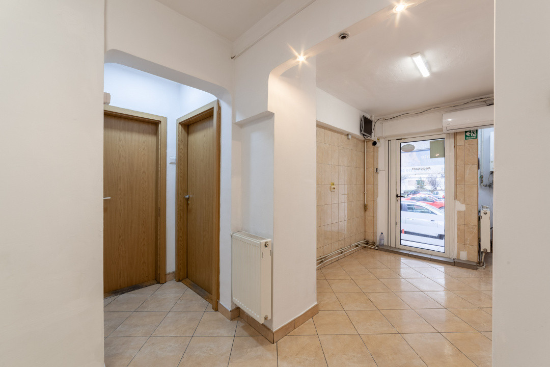 Spatiu Comercial 50 mp, Trafic Intens Auto si Pietonal, Vad Comercial