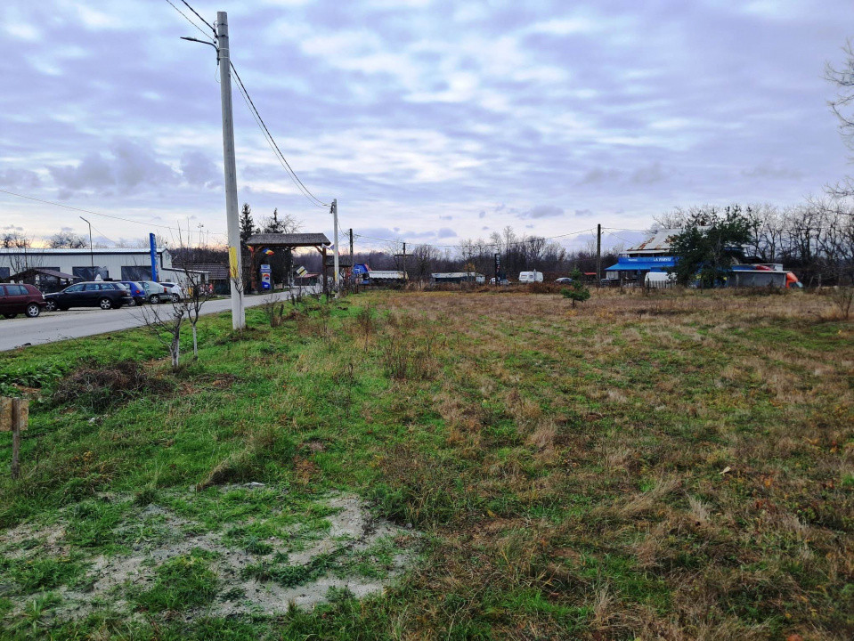 TEREN INTRAVILAN POLOVRAGI