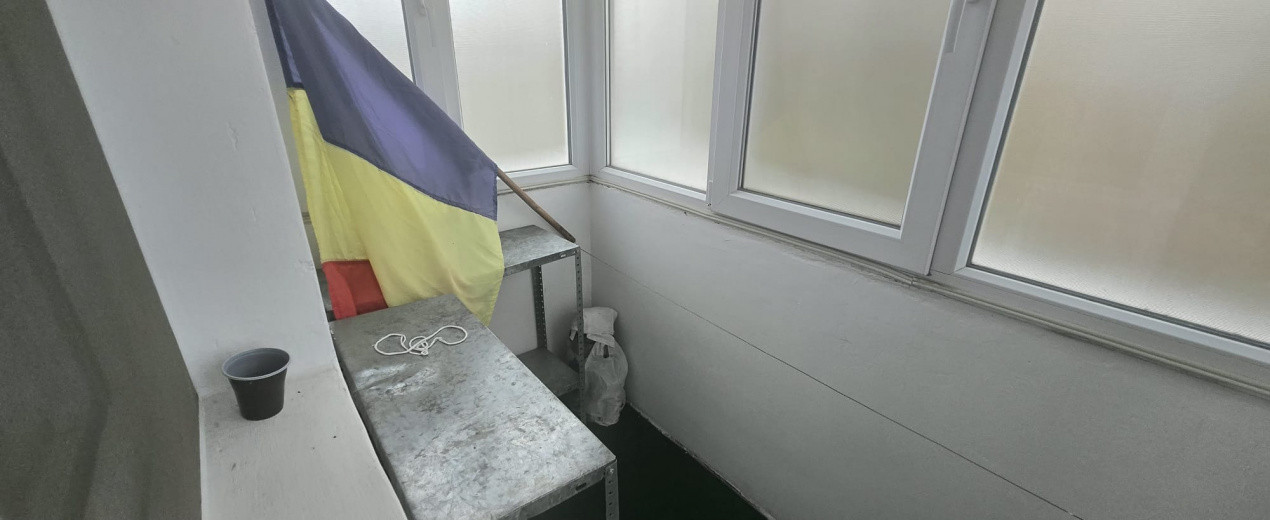 Apartament 3 camere 2 bai si 2 balcoane, Rovinari