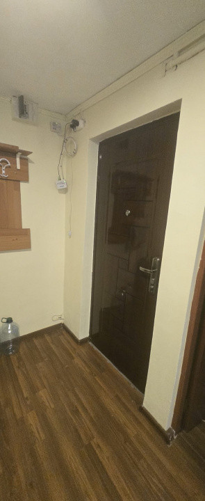 Apartament 3 camere 2 bai si 2 balcoane, Rovinari