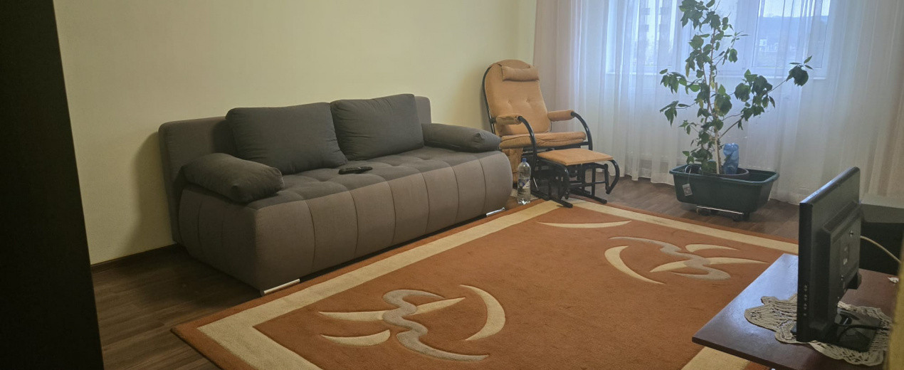 Apartament 3 camere 2 bai si 2 balcoane, Rovinari