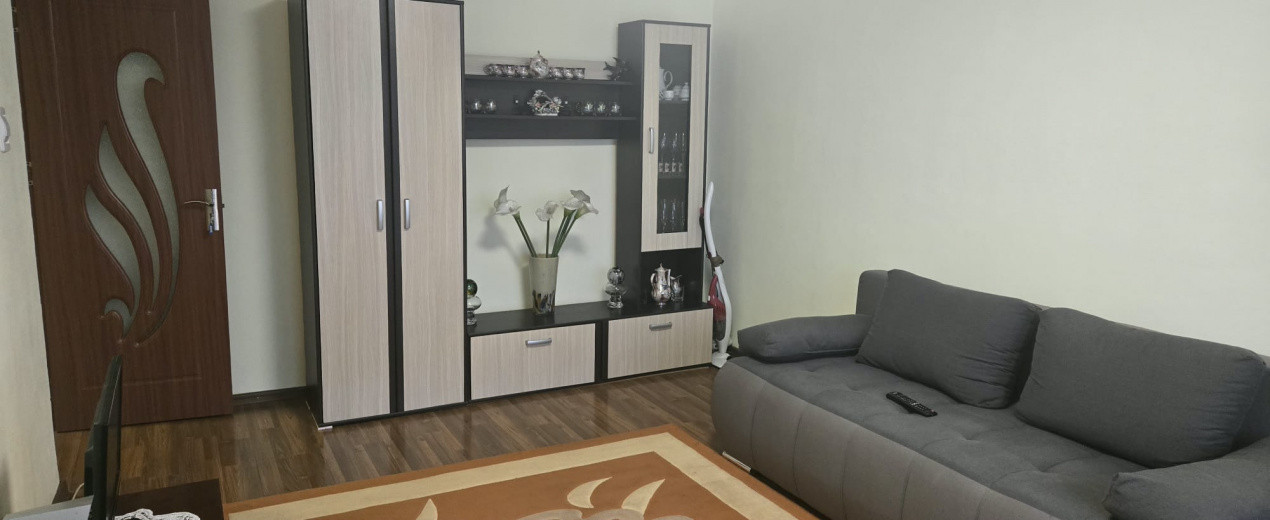 Apartament 3 camere 2 bai si 2 balcoane, Rovinari