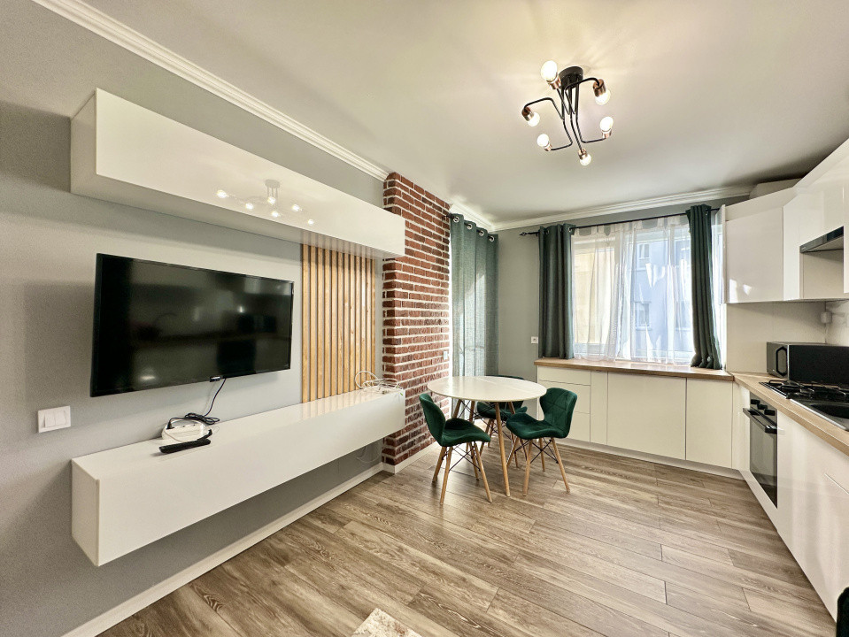 Comision 0. Inchiriere doua camere A IAncu 410, Sens Giratoriu , BMW