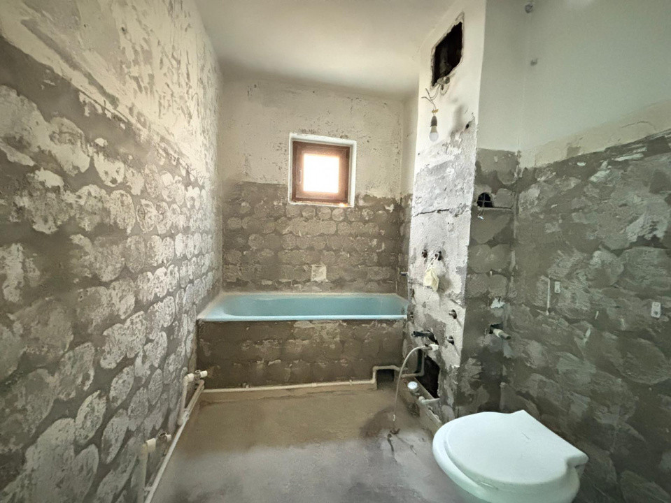 Apartament decomandat, etaj 1, 2 balcoane – Eremia Grigorescu