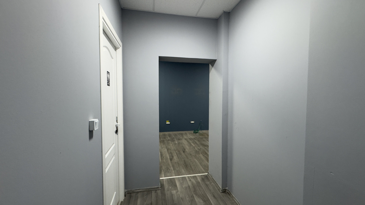 Spațiu Comercial Stradal 82 mp/Trafic Intens Auto și Pietonal/C.A.Române - Carei