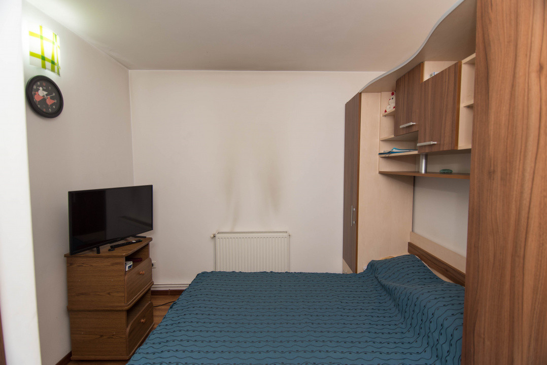 Apartament 3 camere Prundu - decomandat 