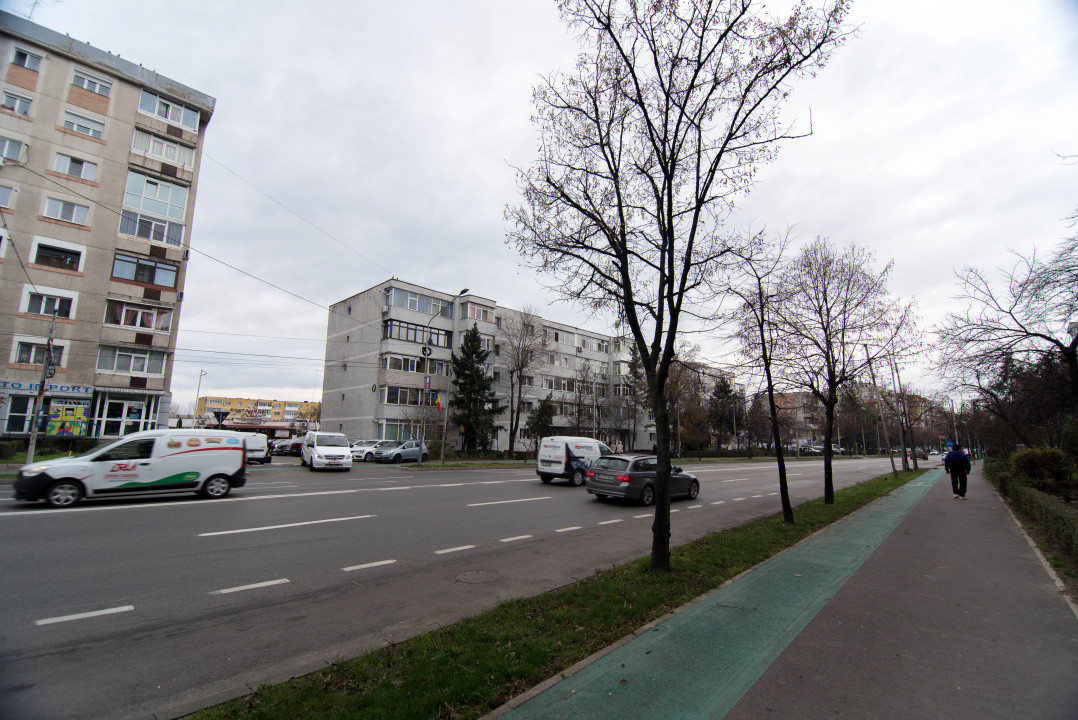 Apartament 3 camere Prundu - decomandat 