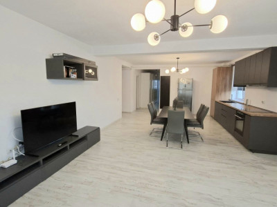 Apartament 3 camere + Gradina 147 mp Cavalerului Residence